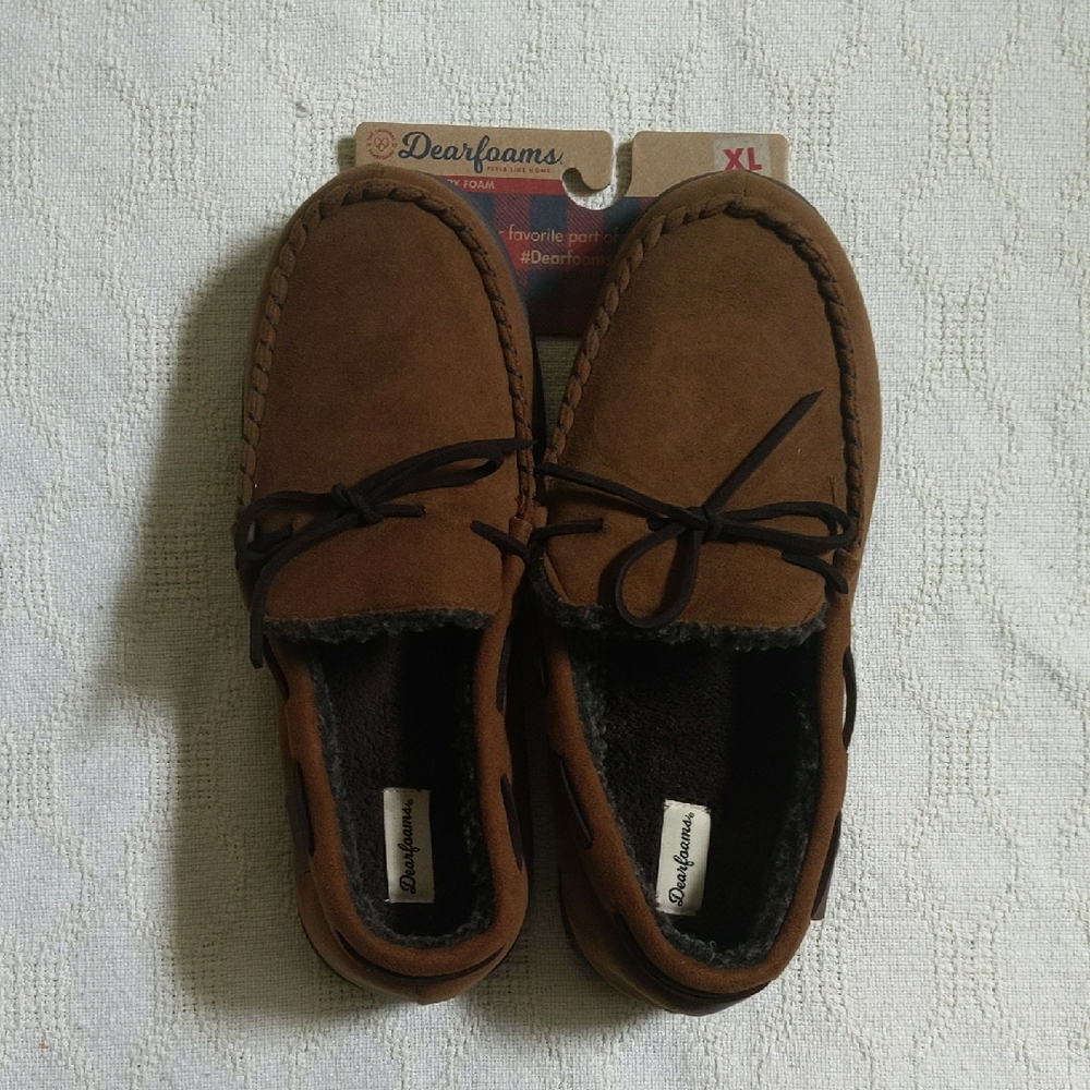 Dearfoams Men's Tan Slip-On Loafers